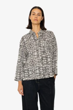 Archive Shirt - Black Ecru Maze Print
