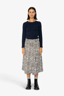 Full Seam Skirt - Black Ecru Maze Print