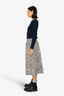 Full Seam Skirt - Black Ecru Maze Print