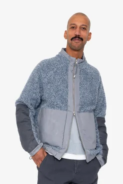 Signal Fleece - Soft Blue Curly Wool